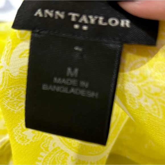 Ann Taylor Lemon Yellow and White Paisley Sheer V-Neck Tunic Blouse Cover Up - Picture 7 of 8